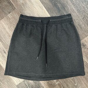 Lululemon Start Anew Skirt Short Heather Grey Size 6 Drawstring Cotton NWOT